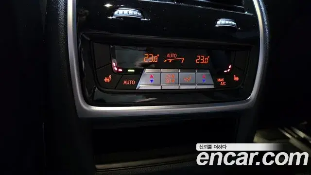 BMW X6 2025 — Photo 14/20