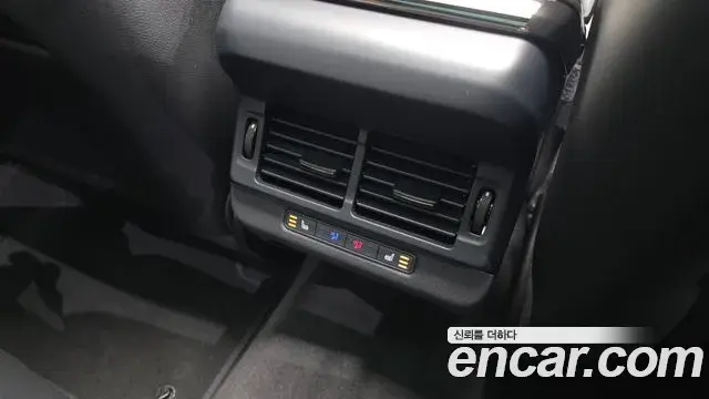 Land Rover Range Rover Evoque 2025 — Şəkil 16/20