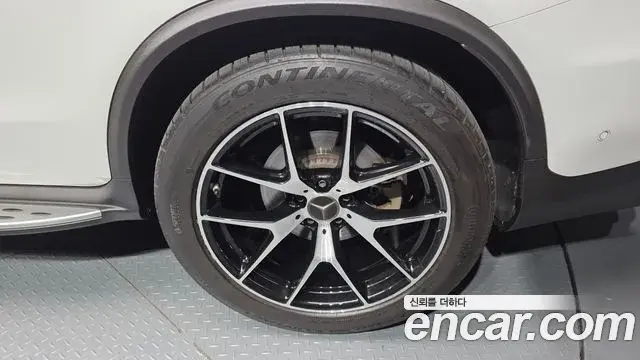 Mercedes-Benz GLC-Class 2022 — ფოტო 24/30