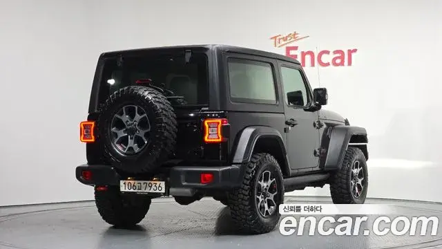 Jeep Wrangler 2020 — Şəkil 20/31