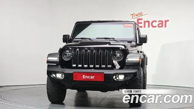 Jeep Wrangler 2020 — Şəkil 29/31