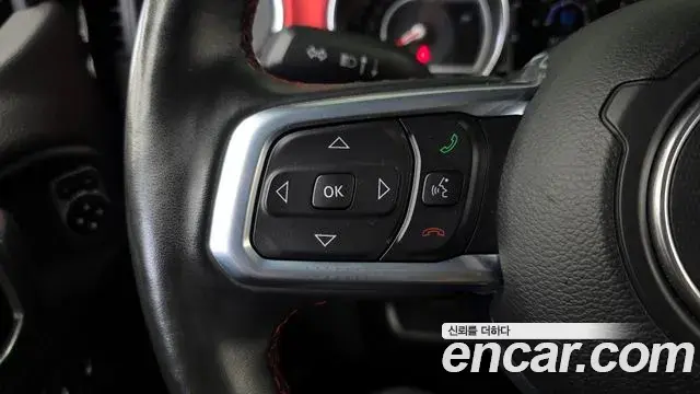 Jeep Wrangler 2020 — Şəkil 16/31