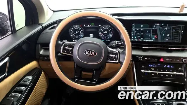 Kia Carnival 2021 — Фото 13/20