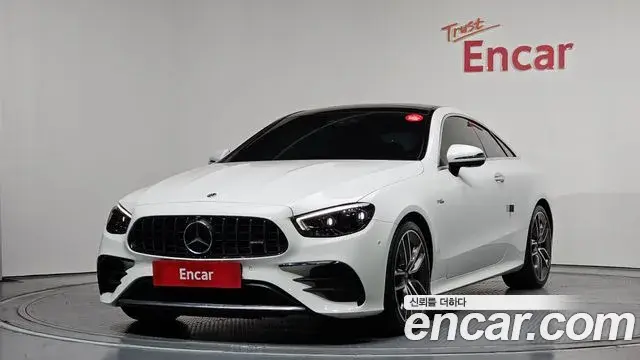 Mercedes-Benz E-Class 2021 — Фото 1/20