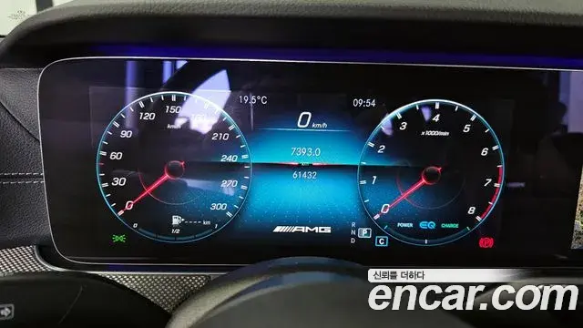 Mercedes-Benz E-Class 2021 — Фото 8/20