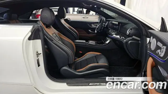 Mercedes-Benz E-Class 2021 — Фото 11/20
