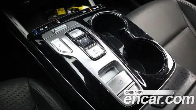 Hyundai Tucson Hybrid 2023 — Şəkil 19/30