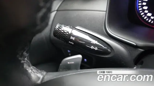 Hyundai Tucson Hybrid 2023 — Şəkil 29/30