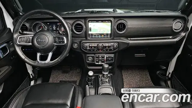 Jeep Wrangler 2021 — ფოტო 9/32
