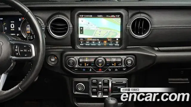 Jeep Wrangler 2021 — ფოტო 4/32