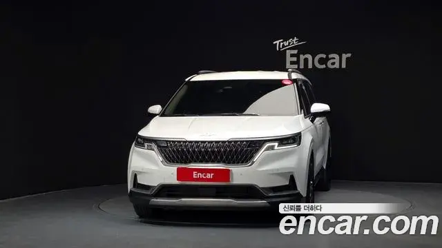 Kia Carnival 2023 — Photo 3/20