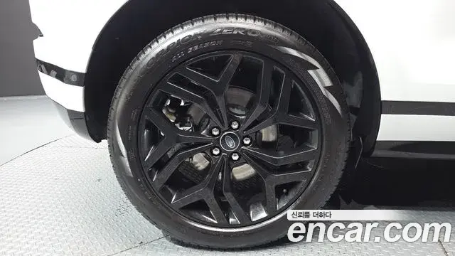 Land Rover Range Rover Evoque 2021 — ფოტო 20/20
