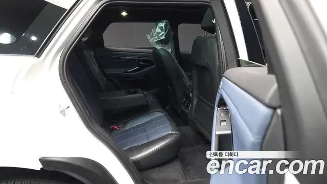 Land Rover Range Rover Evoque 2021 — ფოტო 17/20