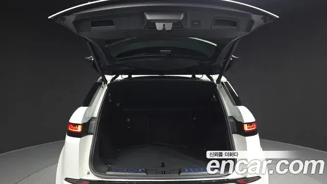 Land Rover Range Rover Evoque 2021 — ფოტო 5/20