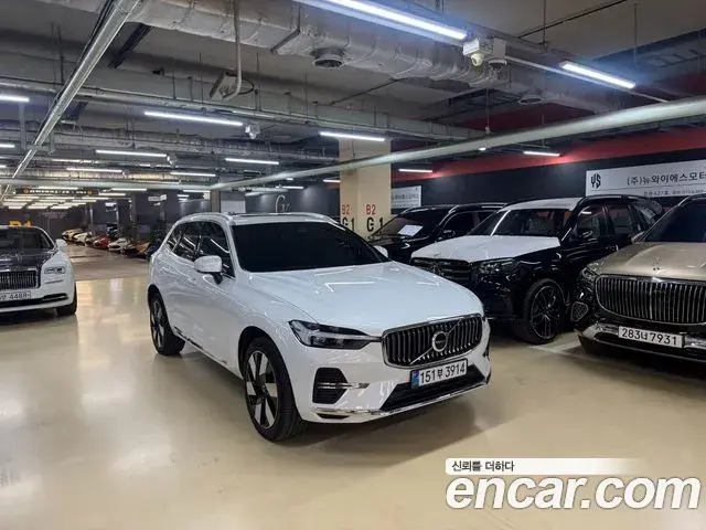 Volvo XC60 2024 — Photo 1/20