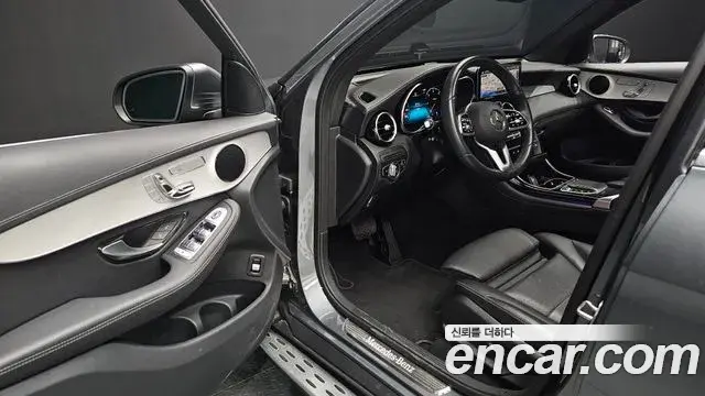 Mercedes-Benz GLC-Class 2021 — ფოტო 32/36
