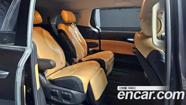 Kia Carnival 2020 — Photo 11/20