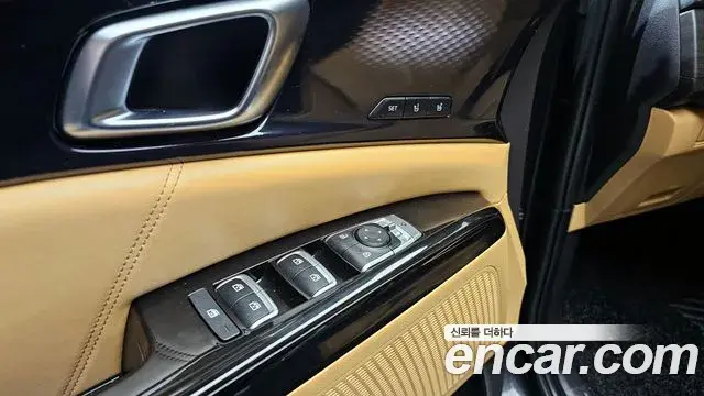 Kia Carnival 2020 — Photo 17/20