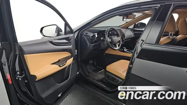 Lexus NX350h 2023 — Photo 20/20