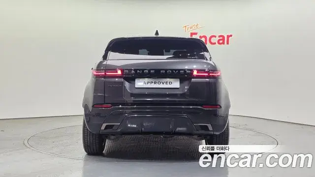 Land Rover Range Rover Evoque 2025 — Фото 7/20