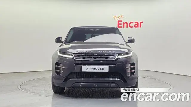 Land Rover Range Rover Evoque 2025 — Фото 8/20