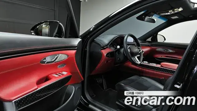 Genesis GV70 2021 — Şəkil 15/32