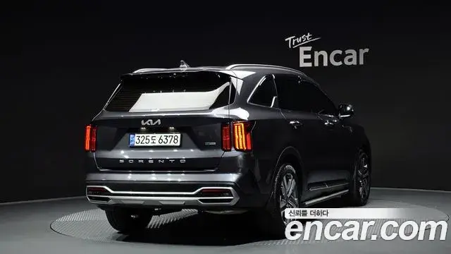 Kia Sorento 2022 — Şəkil 11/31