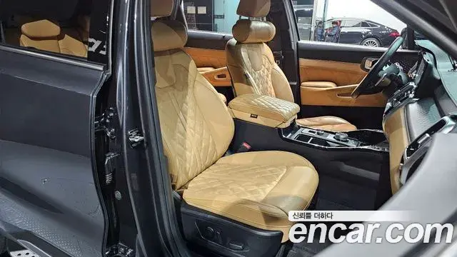 Kia Sorento 2022 — Şəkil 28/31
