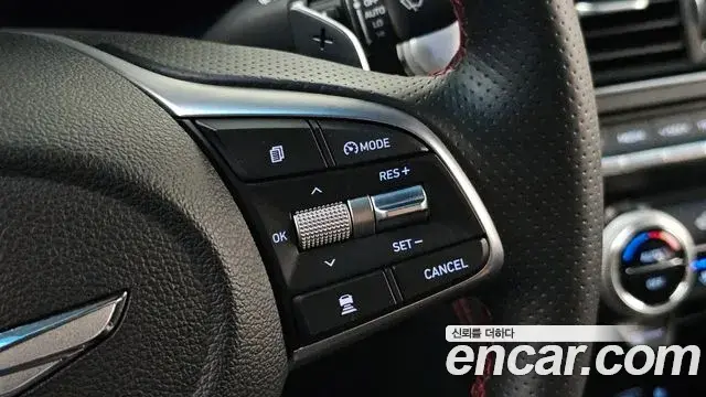 Genesis G70 2020 — ფოტო 15/20