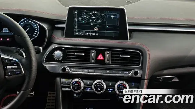 Genesis G70 2020 — ფოტო 17/20