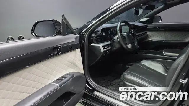 Hyundai Grandeur 2023 — Фото 10/20