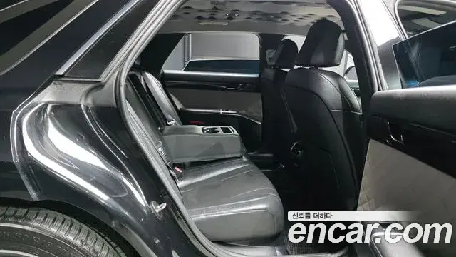 Hyundai Grandeur 2023 — Фото 12/20