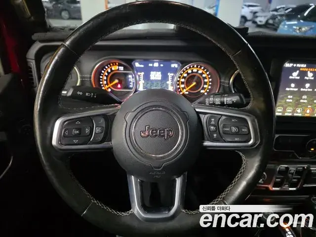 Jeep Wrangler 2019 — Şəkil 2/20
