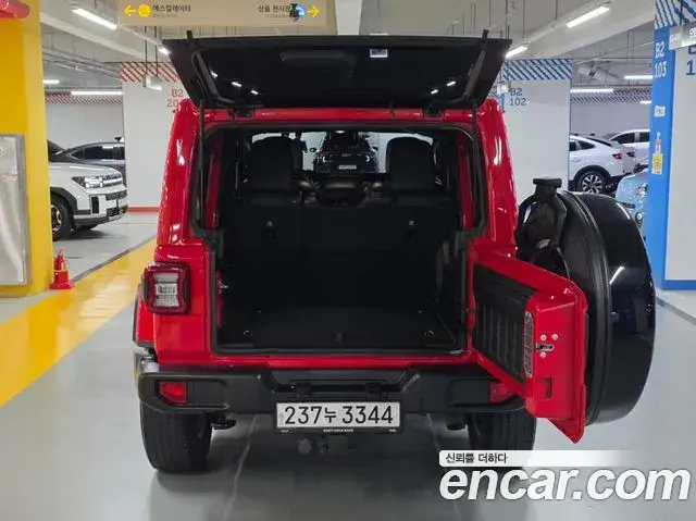 Jeep Wrangler 2019 — Şəkil 4/20