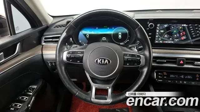 Kia K5 2020 — Фото 13/20