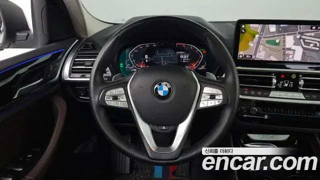 BMW X4 2021 — Фото 12/20