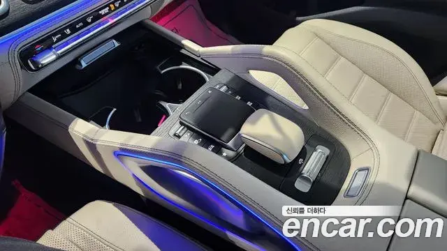 Mercedes-Benz GLE-Class 2022 — Şəkil 14/19