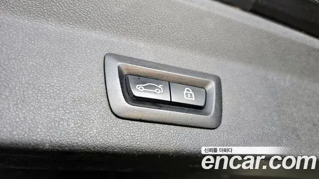 BMW X3 2020 — Photo 12/31