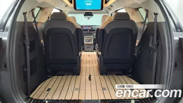 Kia Carnival 2024 — ფოტო 6/32