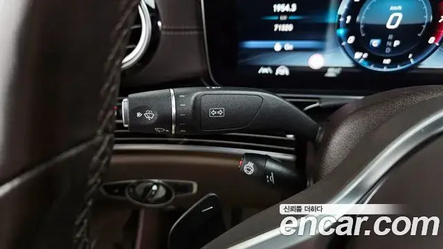 Mercedes-Benz E-Class 2020 — ფოტო 2/37