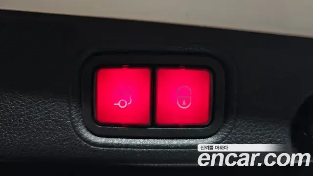 Mercedes-Benz E-Class 2020 — ფოტო 29/37