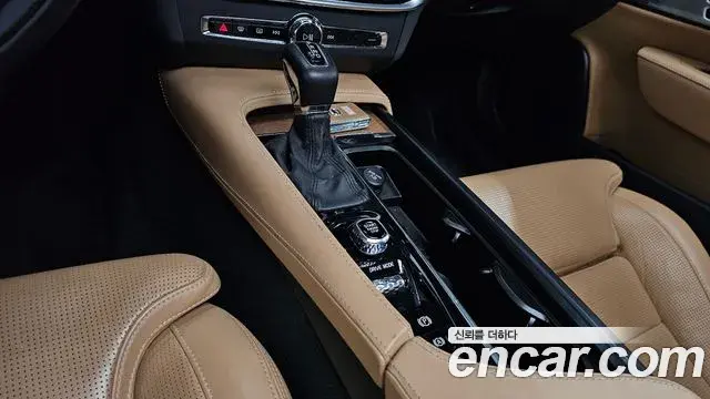 Volvo S90 2019 — Фото 9/20
