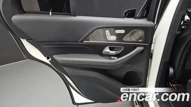 Mercedes-Benz GLE-Class 2024 — ფოტო 30/36