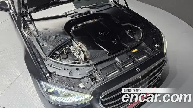 Mercedes-Benz S-Class 2022 — Şəkil 21/33