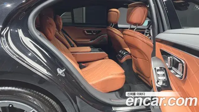 Mercedes-Benz S-Class 2022 — Şəkil 22/33