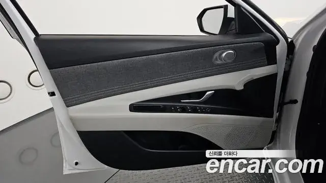 Hyundai The New Avante Hybrid 2021 — Şəkil 27/34