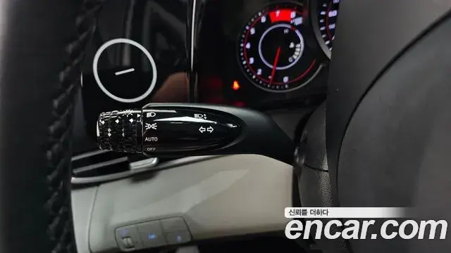 Hyundai The New Avante Hybrid 2021 — Şəkil 21/34