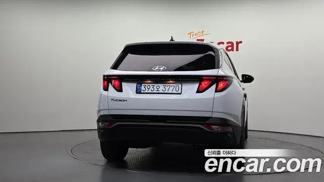 Hyundai Tucson Hybrid 2022 — ფოტო 2/20