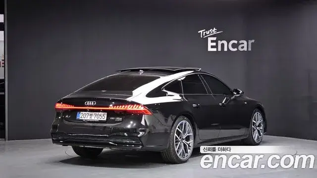 Audi A7 2025 — Photo 11/36
