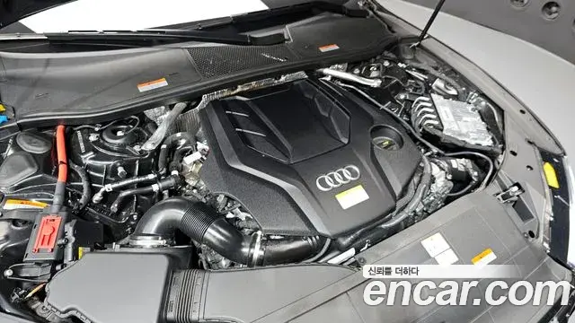Audi A7 2025 — Photo 10/36